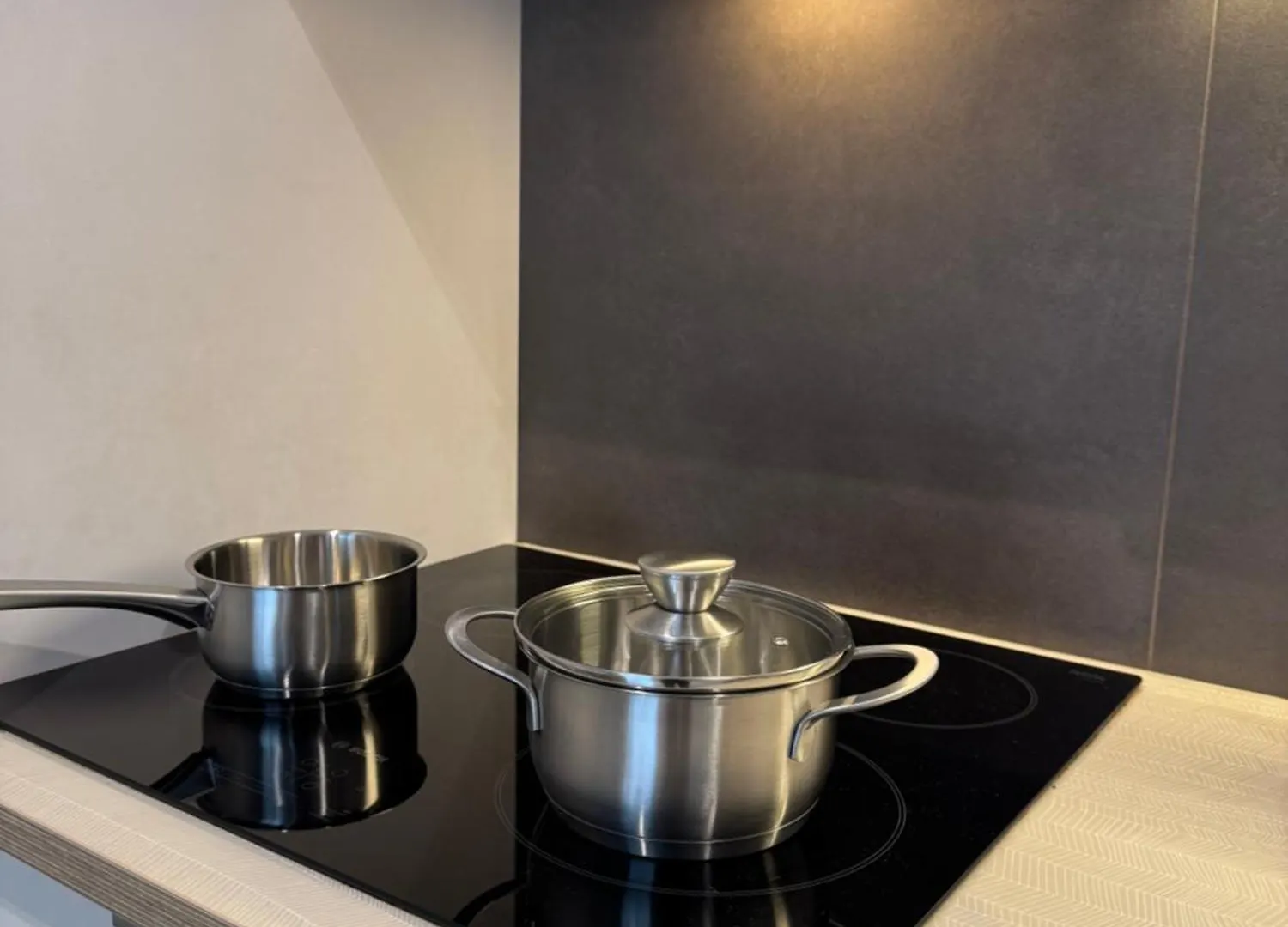 nastrojowy apartament 2 pokojowy 6 min od lotniska Warszawa 0*,